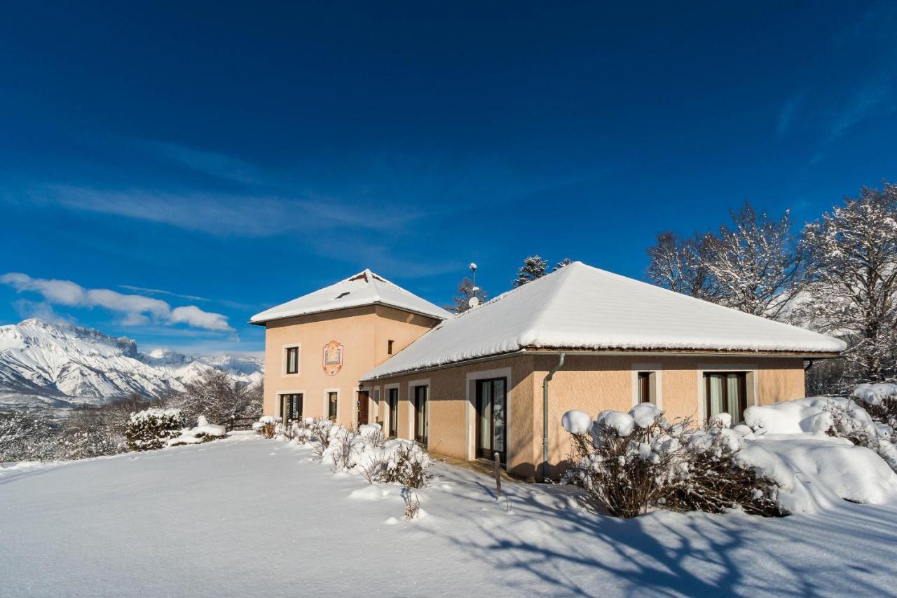 La Combe Fleurie Appartements&chambres *